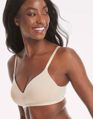 Hanes Oh So Light Women's Wireless T-Shirt Bra, Comfort Flex Fit