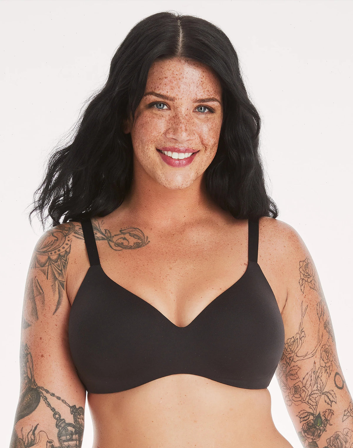 Hanes Women's Concealing Petals Wireless Bra with Convertible Straps