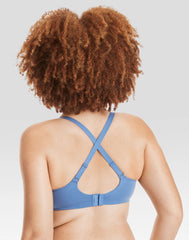 Hanes Women's Concealing Petals Wireless Bra with Convertible Straps