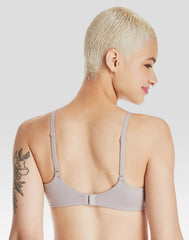 Hanes Women's Concealing Petals Wireless Bra with Convertible Straps