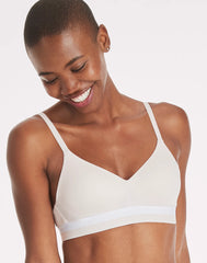 Hanes Women's Natural Lift Wireless Bra
