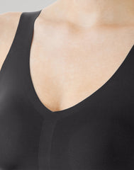 Hanes Women's Invisible Embrace Pullover Bralette, Moisture Wicking