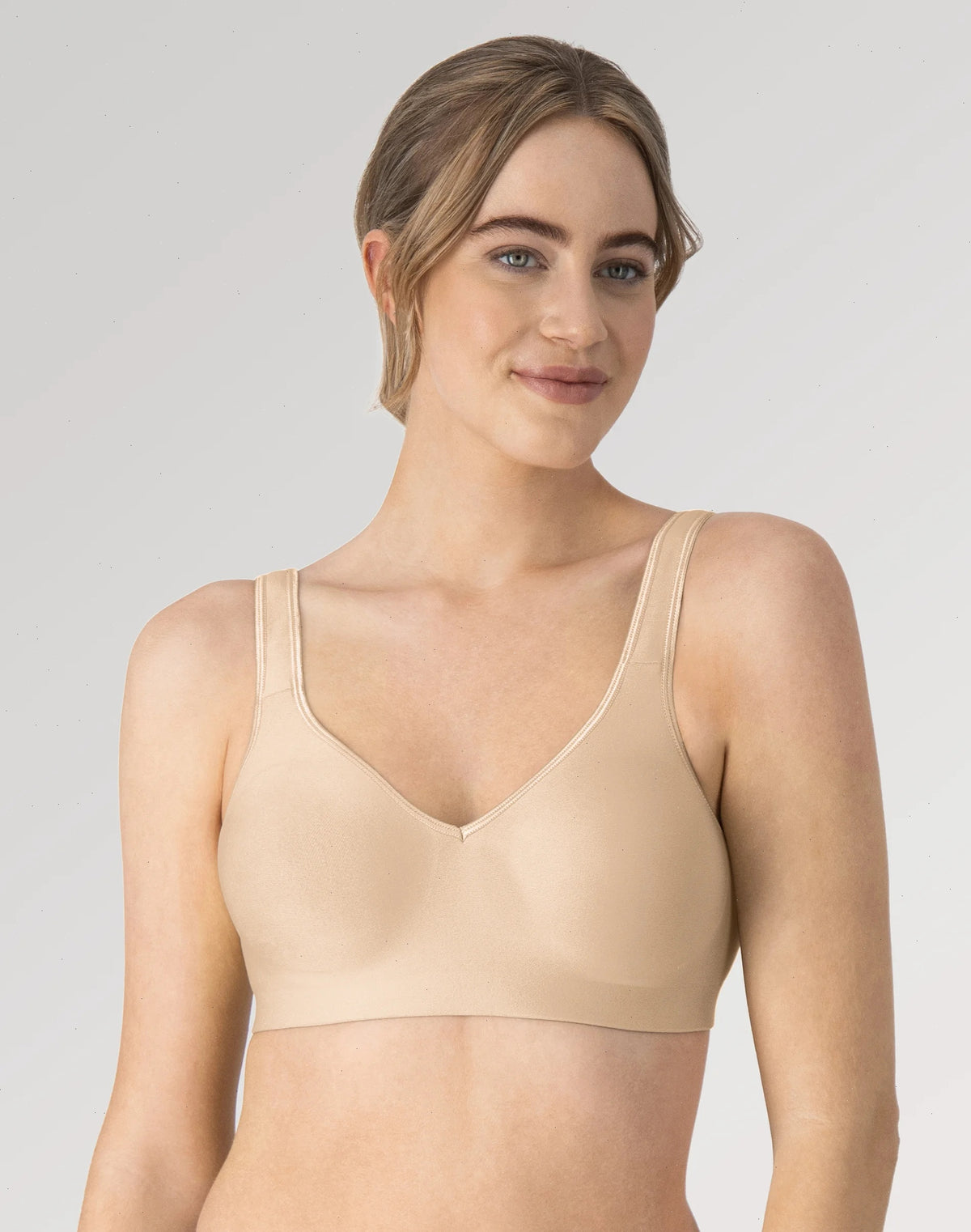 Hanes Comfort Evolution Women’s Wireless T-Shirt Bra with SmoothTec Band