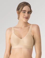 Hanes Comfort Evolution Women’s Wireless T-Shirt Bra with SmoothTec Band
