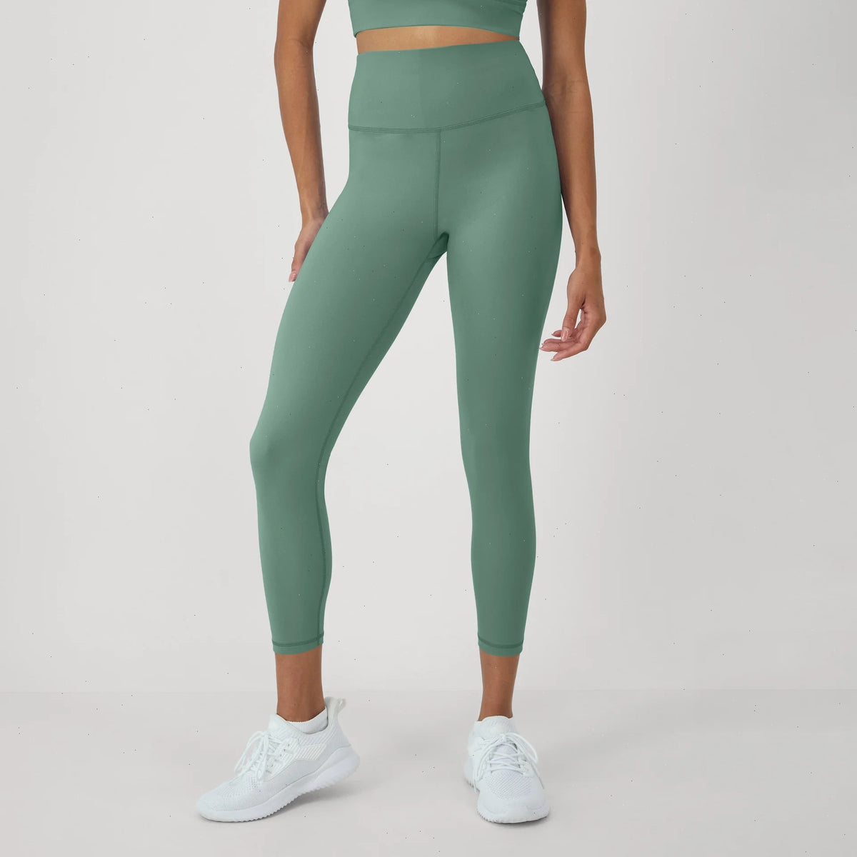 Hanes Moves Women's 7/8 Leggings with Internal Pocket, 25"