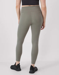 Hanes Moves Leak Protection 7/8 Leggings, 25"