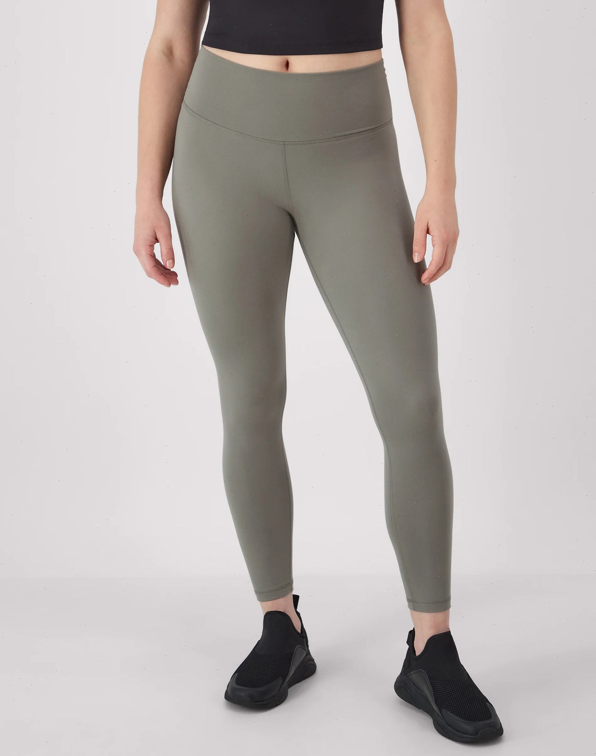 Hanes Moves Leak Protection 7/8 Leggings, 25"